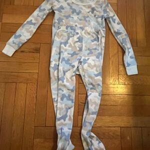 Splendid Kids Camouflage Pajama set - size 10